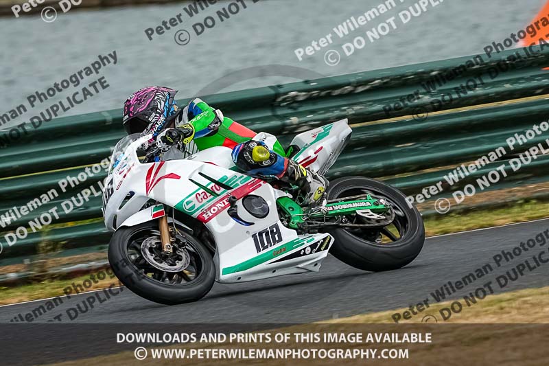 enduro digital images;event digital images;eventdigitalimages;mallory park;mallory park photographs;mallory park trackday;mallory park trackday photographs;no limits trackdays;peter wileman photography;racing digital images;trackday digital images;trackday photos